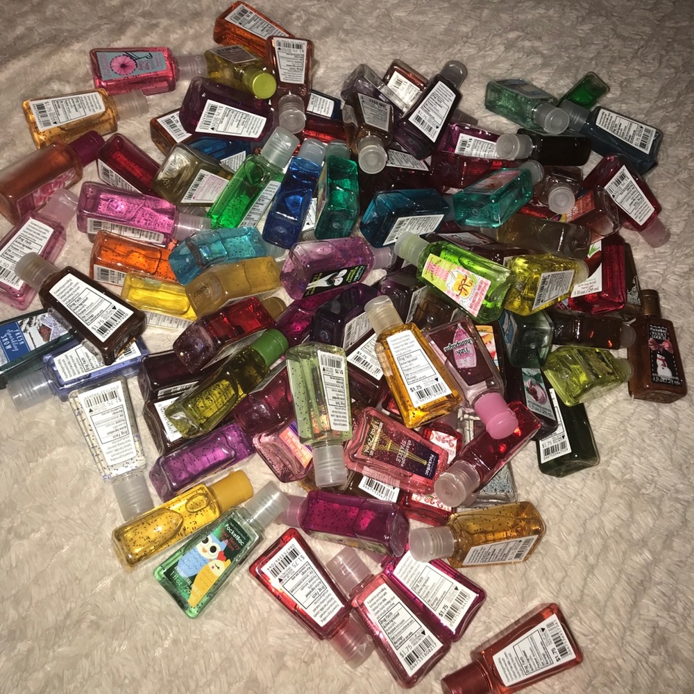Bath and Body Works handsanitizers